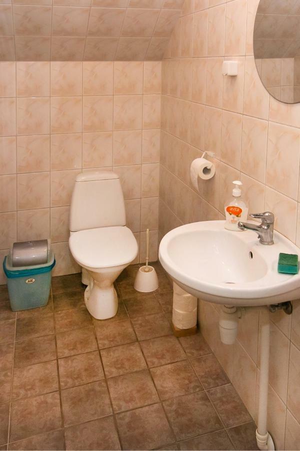 Guesthouse Laurits Kuressaare Bagian luar foto