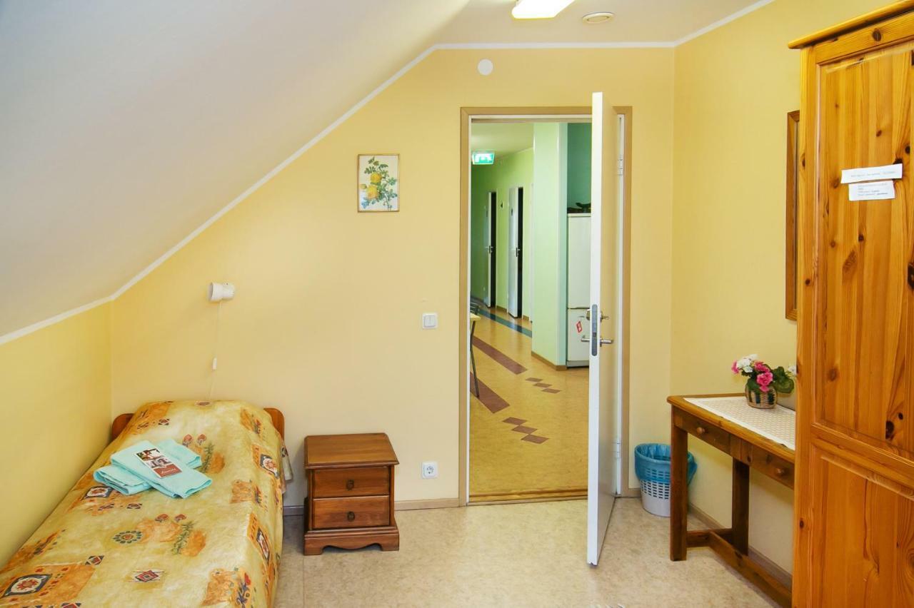 Guesthouse Laurits Kuressaare Bagian luar foto