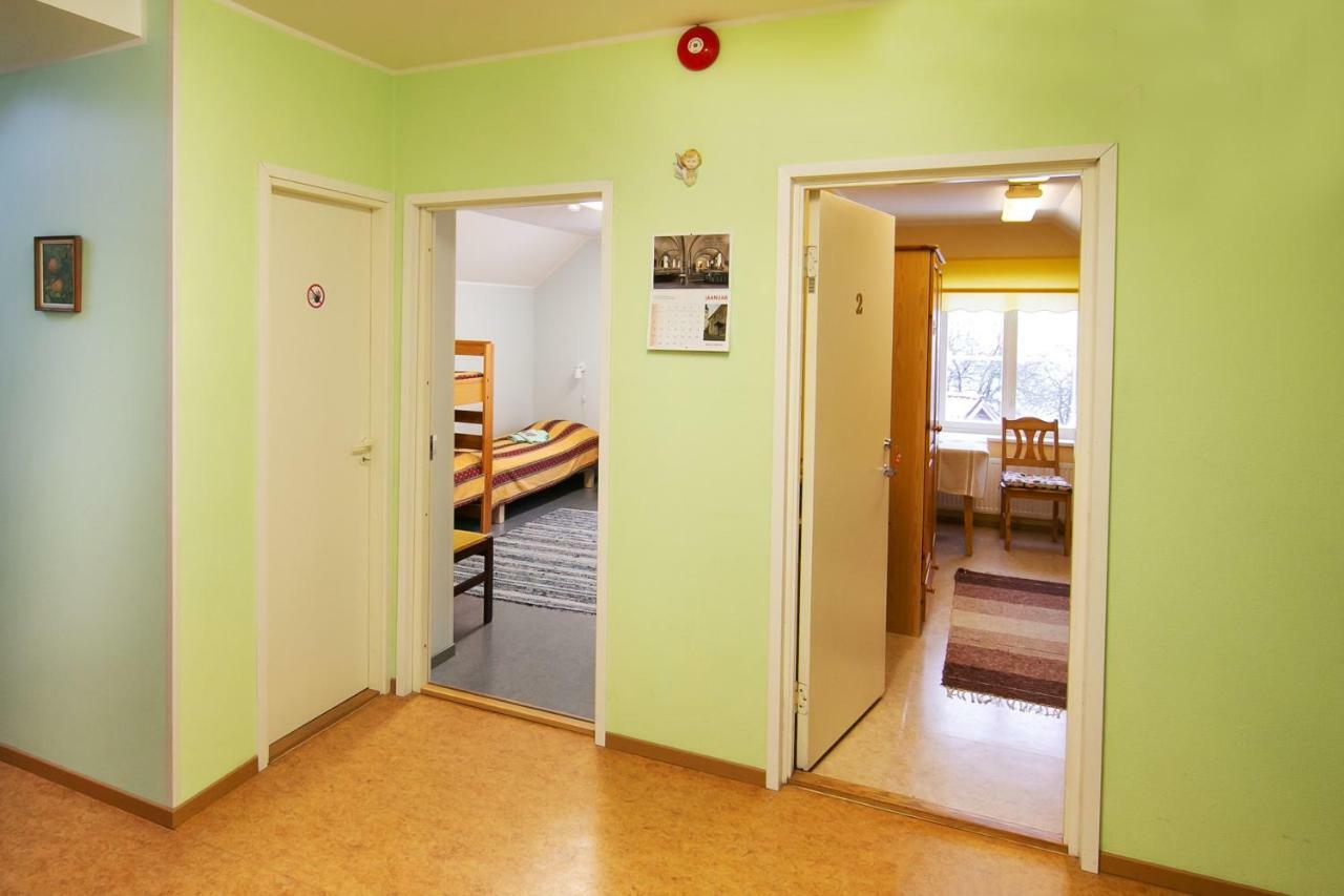 Guesthouse Laurits Kuressaare Bagian luar foto
